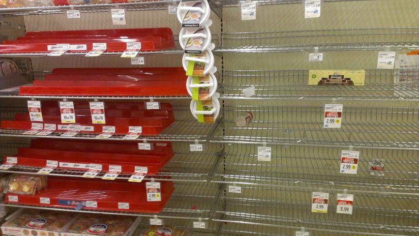 Gli italiani corrono nei supermercati a causa del Coronavirus ma evitano le penne lisce Supermercati svuotati