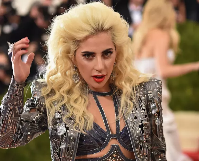 Lady Gaga vuole diventare mamma prima di sposarsi Primo piano di Lady Gaga