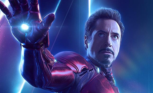 Avengers 4: il cannone protonico di Iron Man spiegato dal Dottor Aprahamian Tony Stark nel poster di Avengers: Infinity War