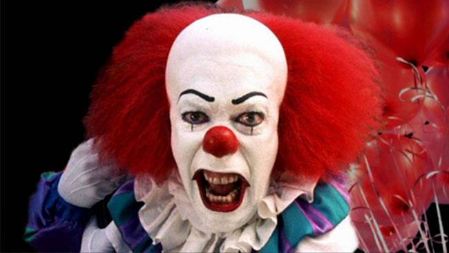Il nuovo IT fissa la data di uscita a settembre 2017 Tim Curry nel ruolo di Pennywise