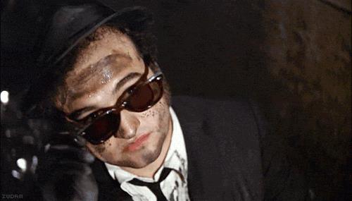Las Vegas invasa dalle cavallette! Ecco i video John Belushi nel film The Blues Brothers