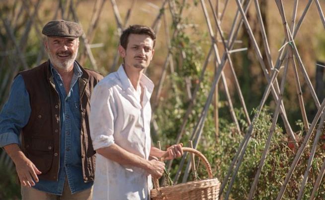 Il vegetale, la trama e il cast del film con Fabio Rovazzi Fabio Rovazzi e Luca Zingaretti nel film Il vegetale