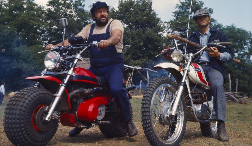 ...altrimenti ci arrabbiamo!, la soundtrack del film con Bud Spencer e Terence Hill Bud Spencer e Terence Hill in una scena del film