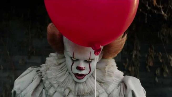 IT - Capitolo 2 potrebbe durare più di tre ore: ecco perché pennywise, il clown di IT