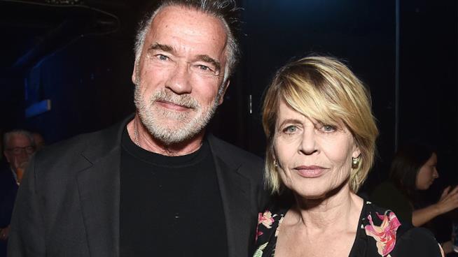 Terminator: Dark Fate si mostra in nuove immagini e dal CinemaCon giungono le dichiarazioni dei protagonisti e la descrizione delle prime scene del film di Tim Miller prodotto da James Cameron L'attore Arnold Schwarzenegger con Linda Hamilton nel 2019