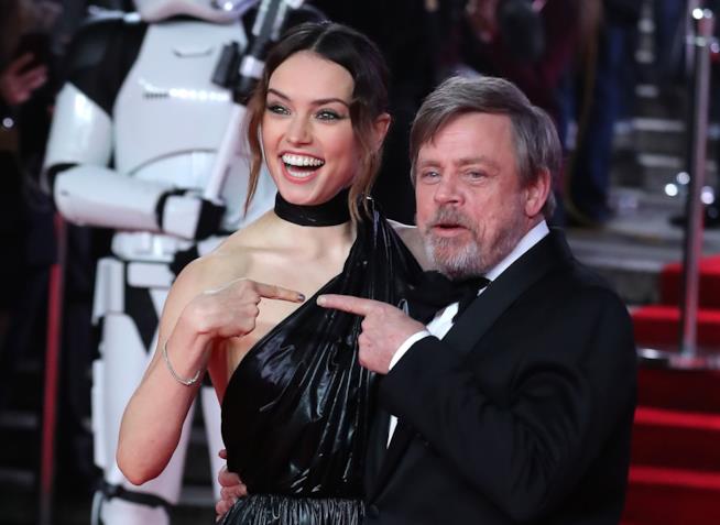 Ci sarebbero 9 film in via di sviluppo presso Lucasfilm Mark Hamill e Daisy Ridley