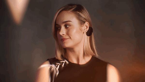 Captain Marvel: uno spot per il Love Your Pet Day celebra il gatto Goose Brie Larson e il gatto Goose