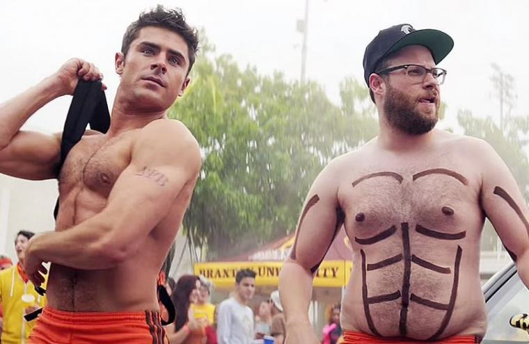 Zac Efron e Seth Rogen - Gara di addominali Zac Efron e Seth Rogen - Gara di addominali