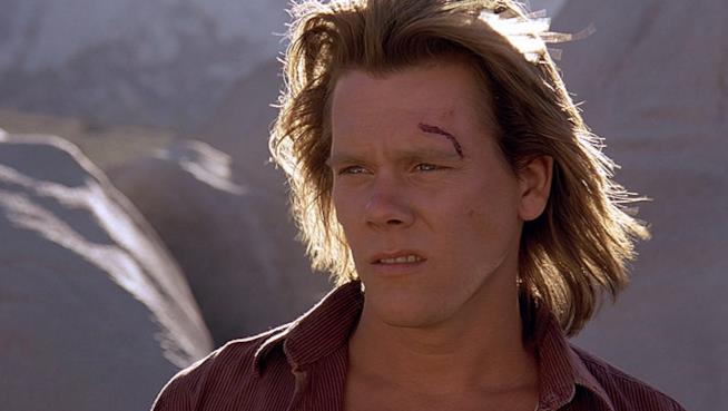 Il nuovo Tremors ha terminato le riprese del pilota Kevin Bacon in Tremors 1990