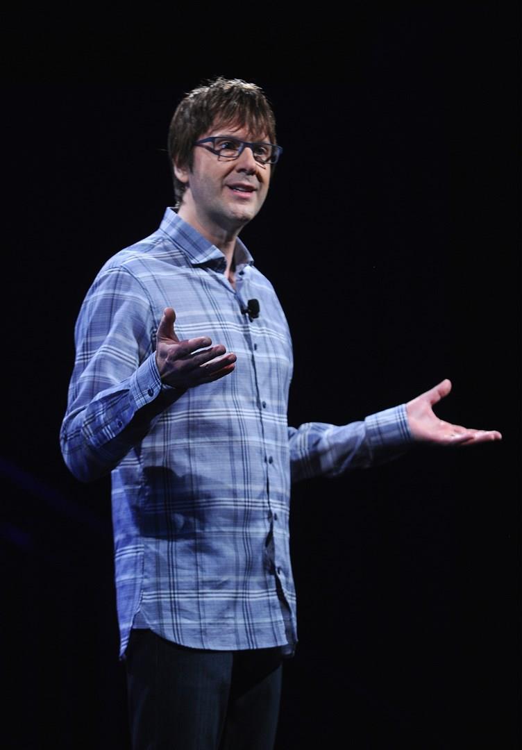Mark Cerny alza il velo su PS5: specifiche e idee per la console next-gen di Sony Mark Cerny all'evento PlayStation Meeting