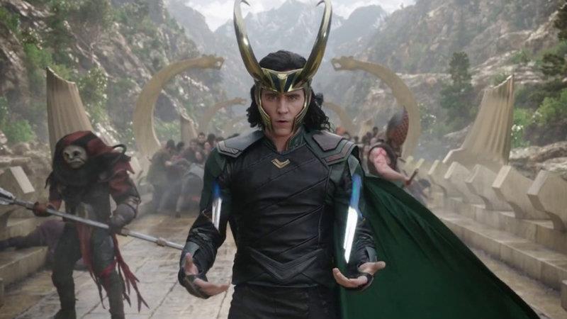 Loki è morto davvero in Avengers: Infinity War, i registi del film confermano Tom Hiddleston nel ruolo di Loki