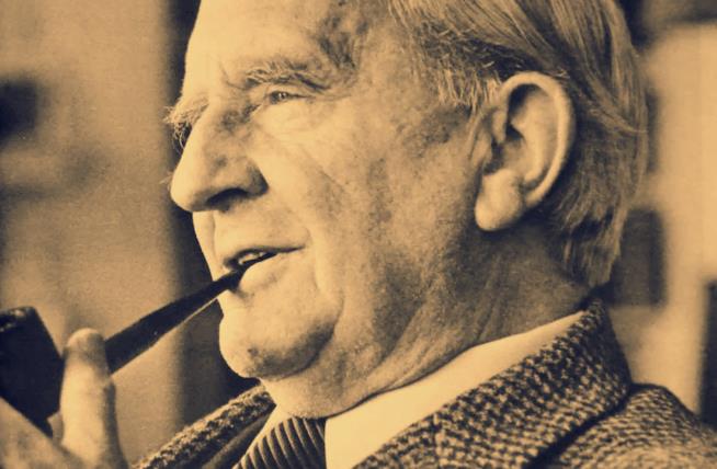 Il film sulla vita di J.R.R. Tolkien, Middle Earth, sarà diretto da James Strong Lo scrittore e linguista J.R.R. Tolkien