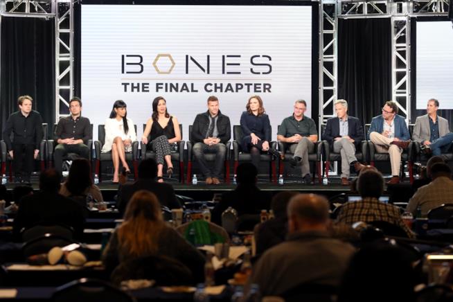 Ai recenti TCA Press Tour era presente il cast di Bones che ha svelato il futuro della serie Il cast di Bones al TCA Press Tour