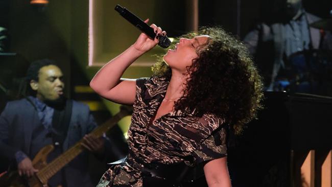 Alicia Keys al The Tonight Show Alicia Keys al The Tonight Show con Jimmy Fallon