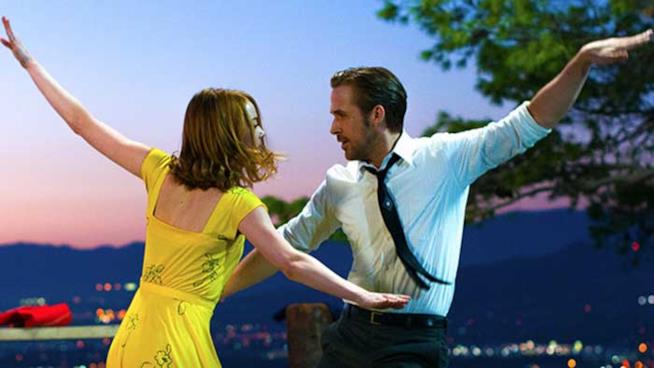 Scopri i film imperdibili di Venezia 2016 Emma Stone e Ryan Gosling in La La Land