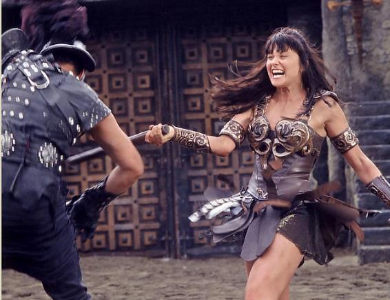 Xena in combattimento nella terza stagione Xena combatte nell'arena dei gladiatori