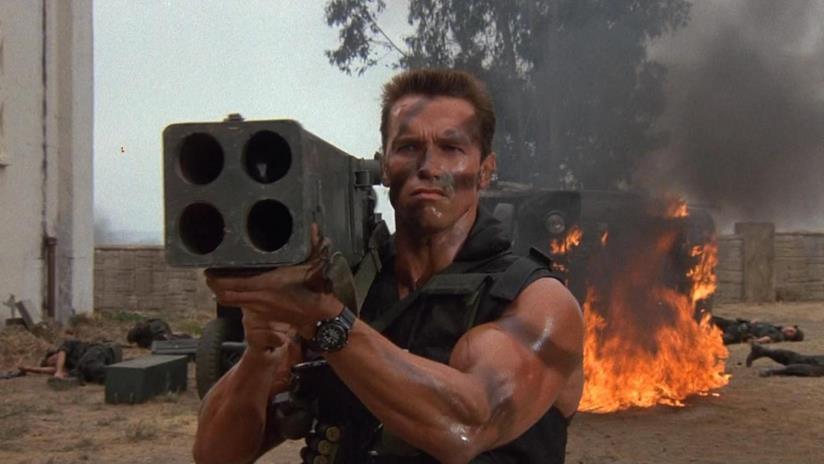 Schwarzenegger sarà di nuovo nel cast del 4° Predator? Schwarzenegger in una scena di Predator
