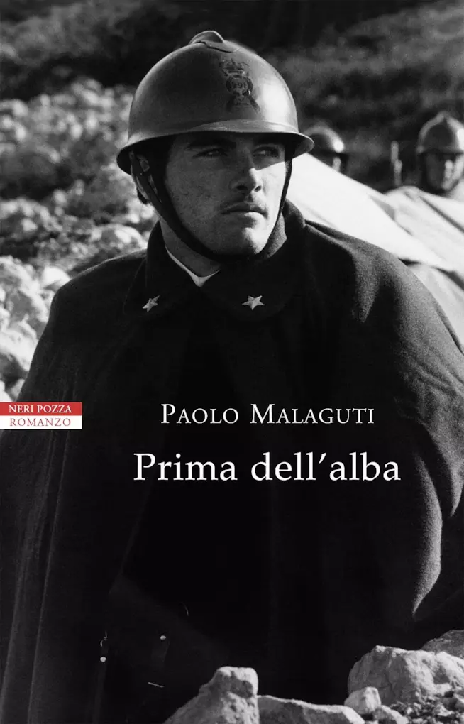 La copertina di Prima dell’Alba In copertina di Prima dell’Alba la foto di un soldato della Grande guerra