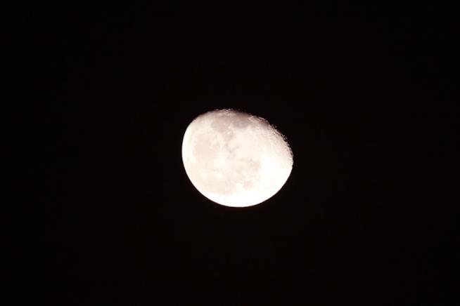 Una luna artificiale per illuminare Chengdu La Cina sta sviluppando una luna artificiale