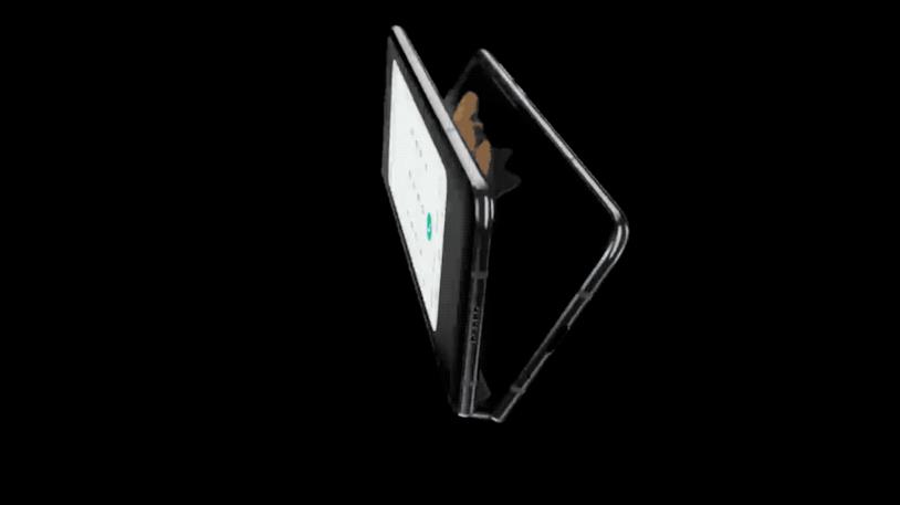 Quando aperto, il Galaxy Fold ha un display da 7.3 pollici Una GIF mostra il passaggio dalla modalità smartphone a quella tablet del Galaxy Fold