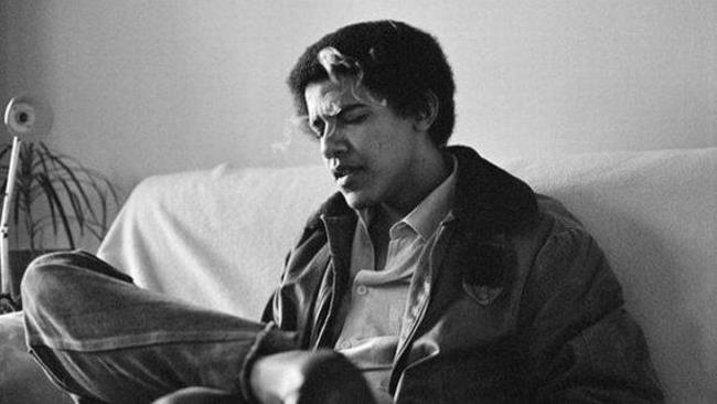 Barack Obama da giovane Barack Obama, giovane fumatore