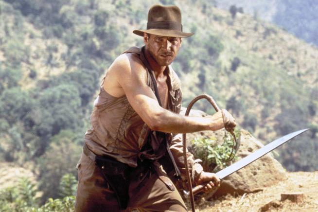 Harrison Ford sarò protagonista di Indiana Jones 5 Harrison Ford in una scena della daga di Indiana Jones