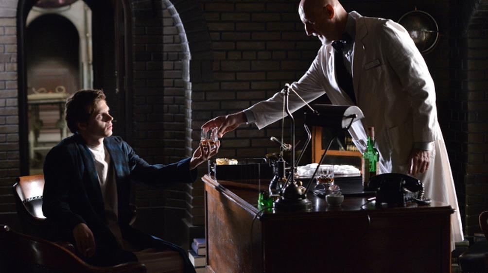 AHS2x09