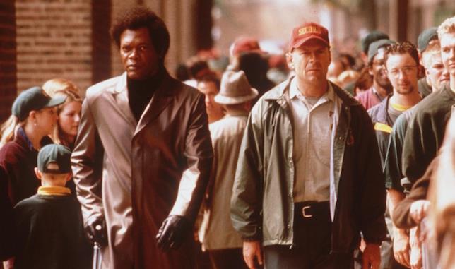 scena del film Unbreakable-Il Predestinato
