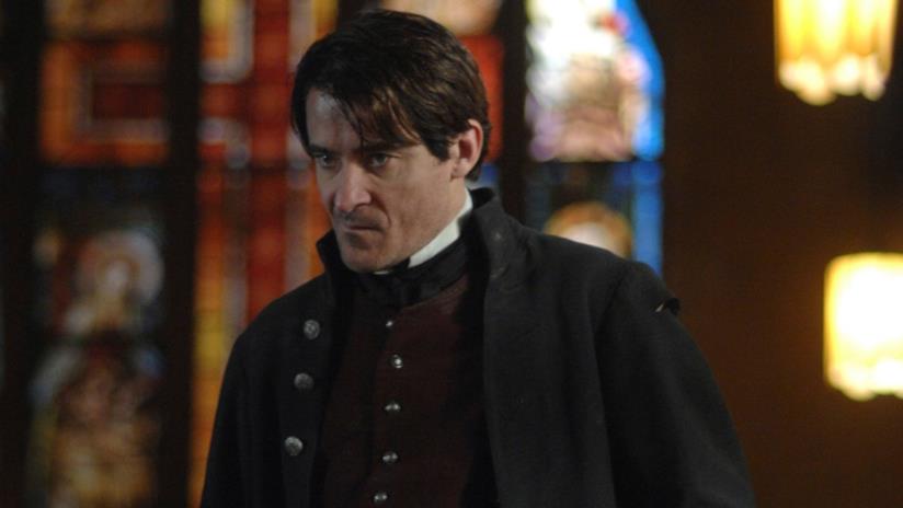 Goran Višnjić è il nuovo Dracula per la serie ABC Goran Višnjić in Timeless