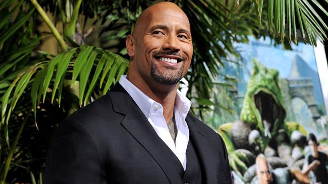 Dwayne Johnson lancia l'app motivazionaleThe Rock Clock Dwayne Johnson elegantissimo a un evento ufficiale