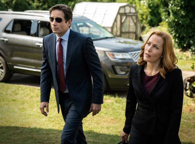 X-Files, a breve potrebbe esserci l'annuncio dell'undicesima stagione Mulder e Scully di X-Files