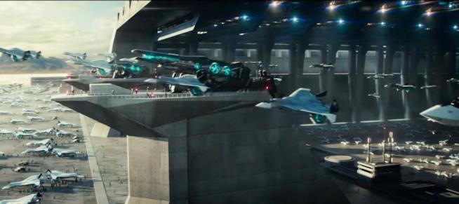 La colonizzazione del Sistema Solare in Independence Day: Rigenerazione I caccia stellari terrestri pronti alla battaglia contro gli alieni