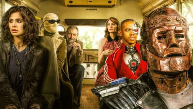 Una foto di Doom Patrol ci mostra una leggendaria arma del DCEU I Doom Patrol