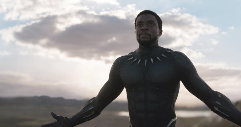Black Panther vince tre Oscar e Chris Evans esulta sul palco Chadwick Boseman in Black Panther