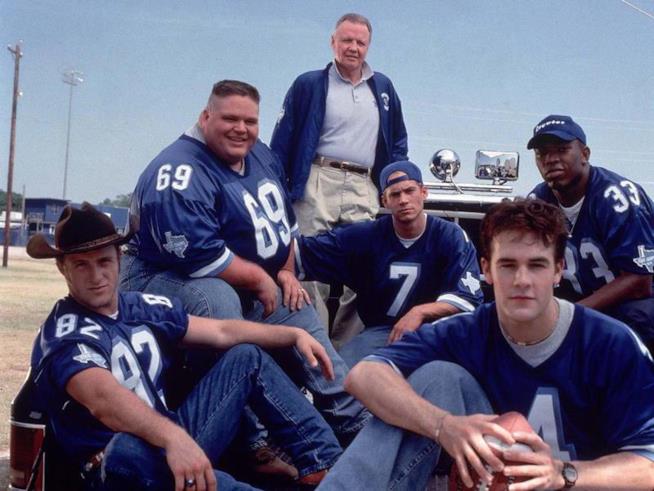 Varsity Blues, in lavorazione la serie televisiva tratta dal film Varsity Blues