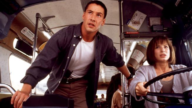 Speed, trama e cast del film Keanu Reeves e Sandra Bullock in Speed