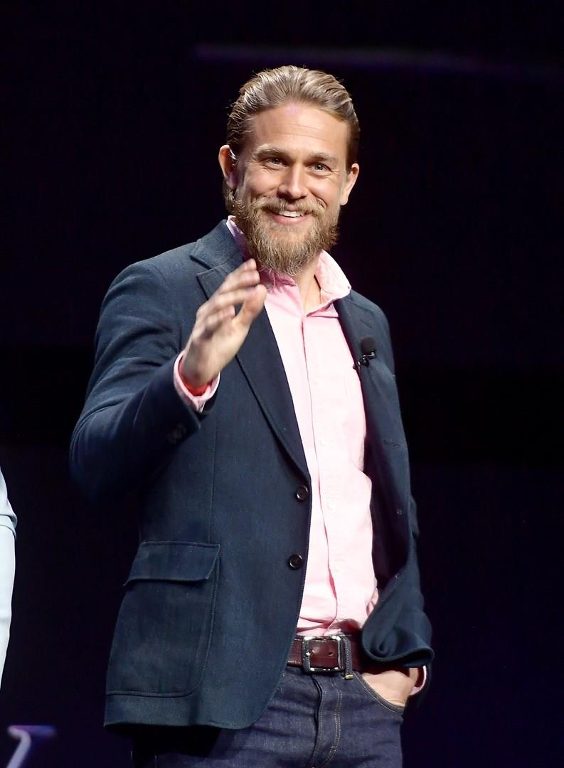 Charlie Hunnam L'attore Charlie Hunnam