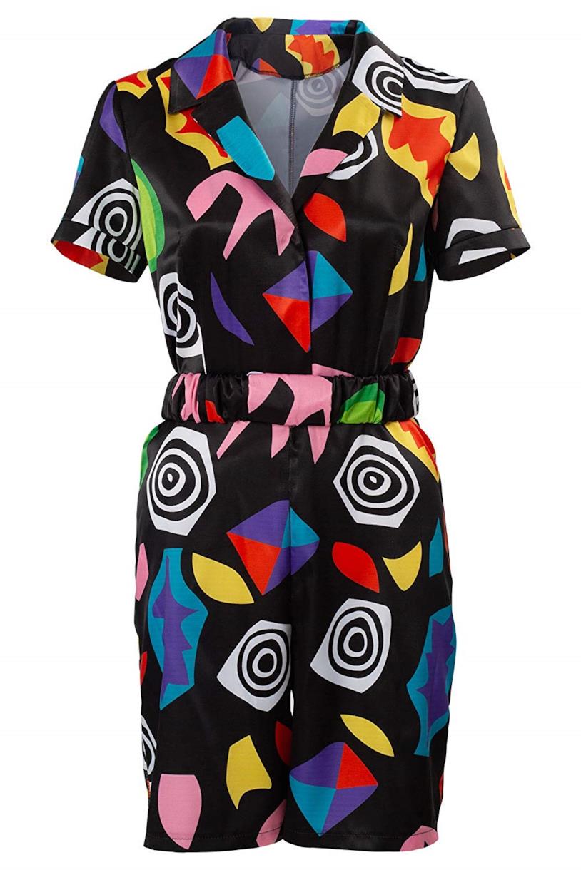 Undici sfoggia una tutina colorata nella terza stagione! Il costume di Undi nella season 3