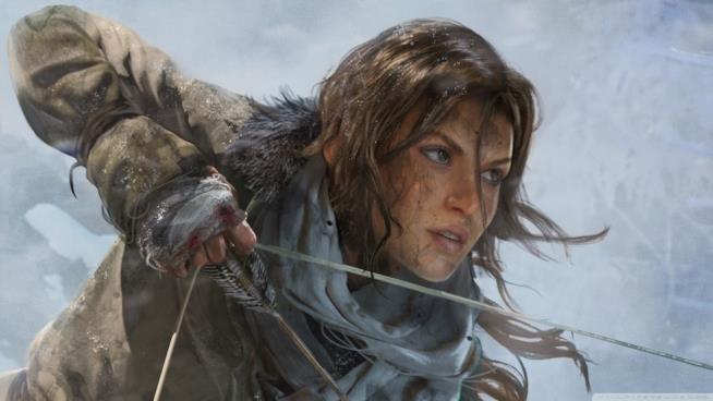 Rise of the Tomb Raider: 20 Year Celebration, ecco la Collector's Edition Un primo piano di Lara Croft dalla cover di Rise of the Tomb Raider