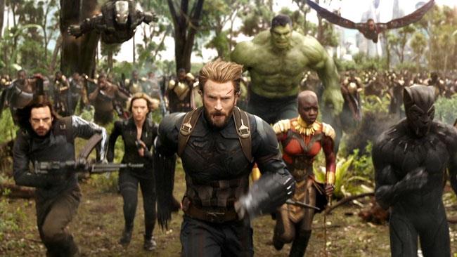 Avengers: Infinity War, record di visualizzazioni per il trailer Gli Avengers in Wakanda in una scena di Infinity War