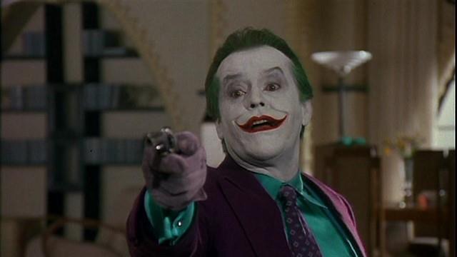Tutto quello che devi sapere sul Joker di Jack Nicholson Jack Nicholson nei panni del Joker in una scena di Batman del 1989