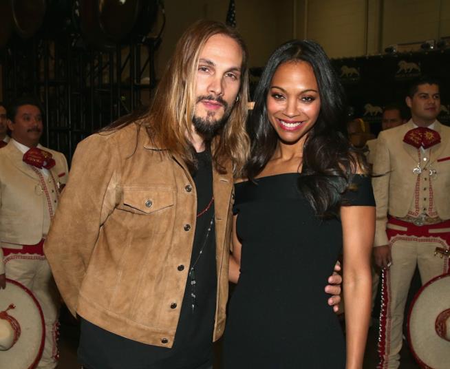 Zoe Saldana dichiara il suo amore alla famiglia su Instagram Primo piano di Zoe Saldana e Marco Perego