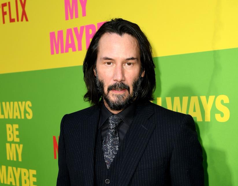 Ha comprato un gelato solo per fare un autografo a un fan: Keanu Reeves è l'emblema dell'antidivo Keanu Reeves ha comprato un gelato solo per fare l'autografo a un fan