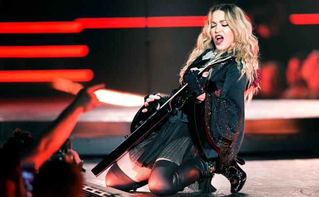 Madonna ha problemi con l'alcool durante i concerti Primo piano di Madonna