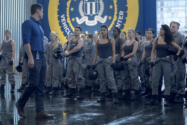 Il gruppo di Quantico in uno scatto di scena Un'immagine del quattordicesimo episodio di Quantico