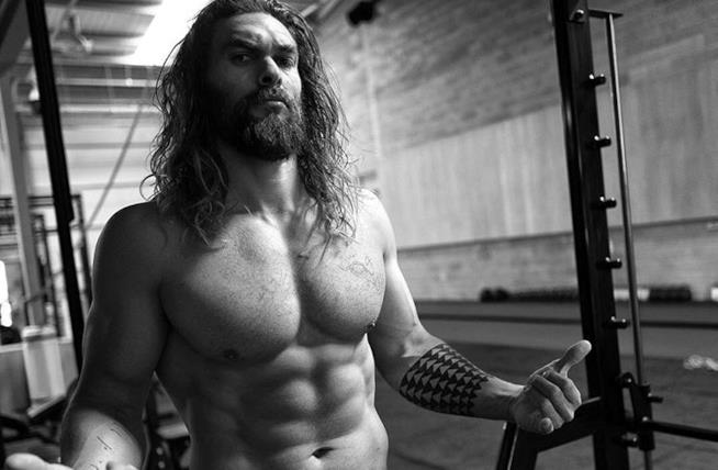 Jason Momoa e il curioso provino per Aquaman Jason Momoa è il supereroe Aquaman