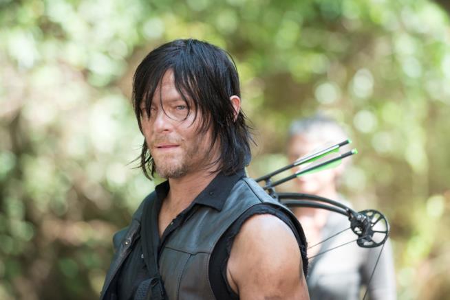 Norman Reedus, il Daryl di the Walking Dead, morso da una fan Norman Reedus nei panni di Daryl in The Walking Dead