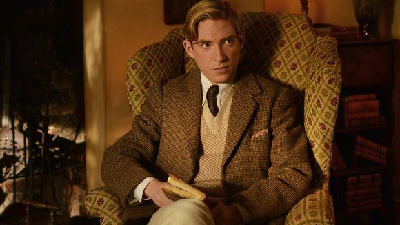 Domhnall Gleeson è lo scrittore di Winnie The Pooh Domhnall Gleeson nel biopic sullo scrittore di Winnie The Pooh