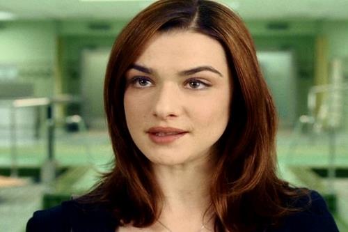 Rachel Weisz nei panni di Angela in Constantine Rachel Weisz