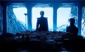 Daenerys è a casa Daenerys e Tyrion a Dragonstone